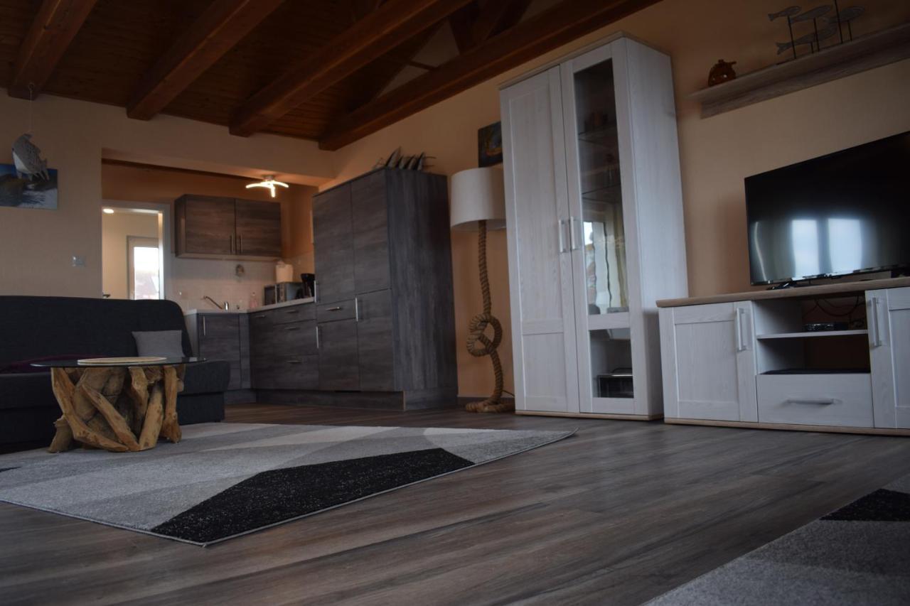 Ferienwohnung Blick auf den Bodden Ribnitz-Damgarten Exterior foto